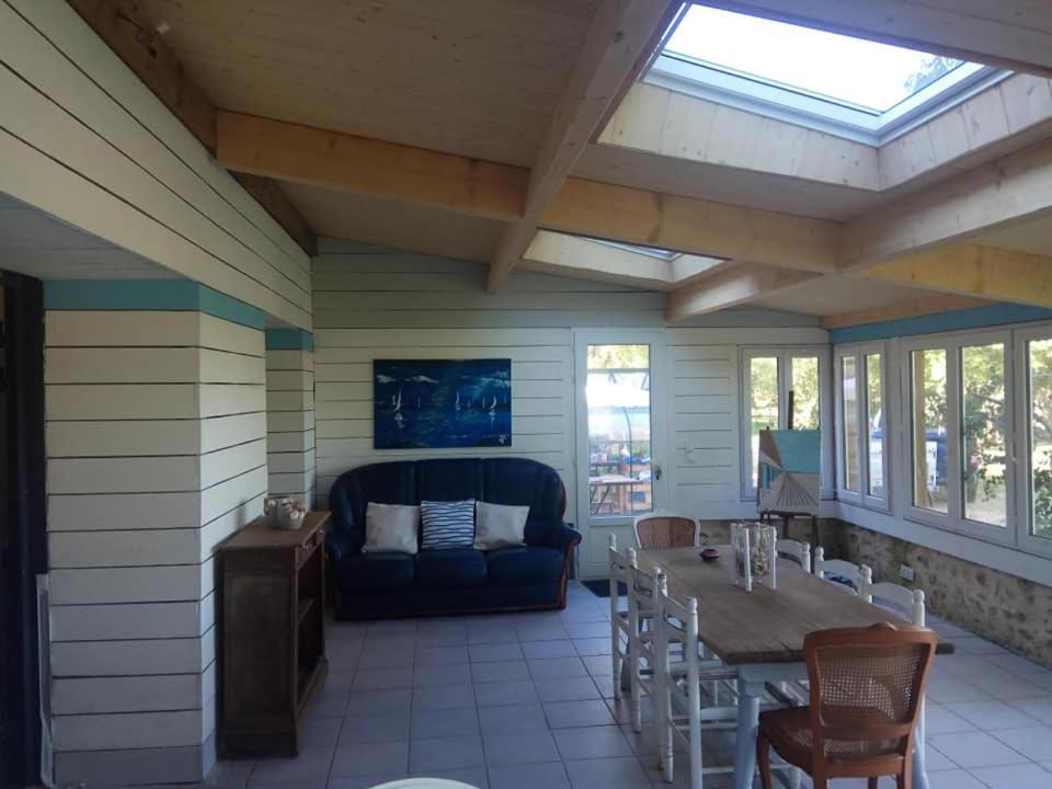 Tante Pim Neuilly-sur-Eure Exterior foto