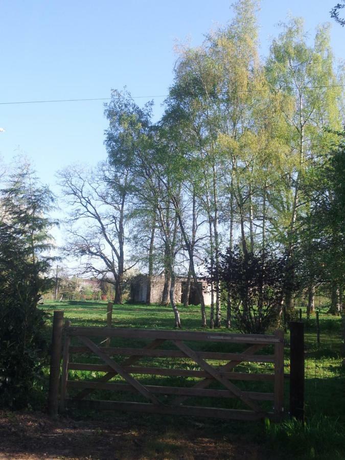 Tante Pim Neuilly-sur-Eure Exterior foto