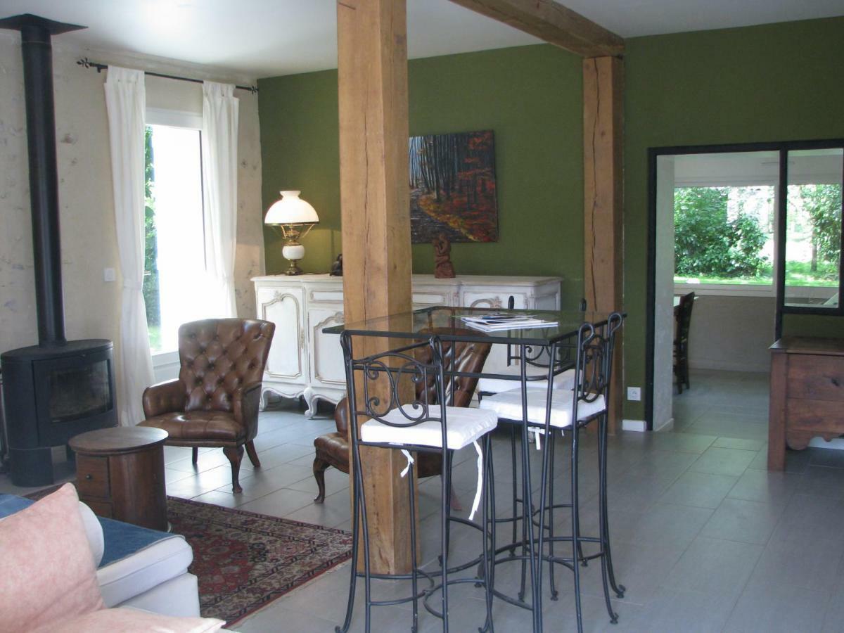 Tante Pim Neuilly-sur-Eure Exterior foto
