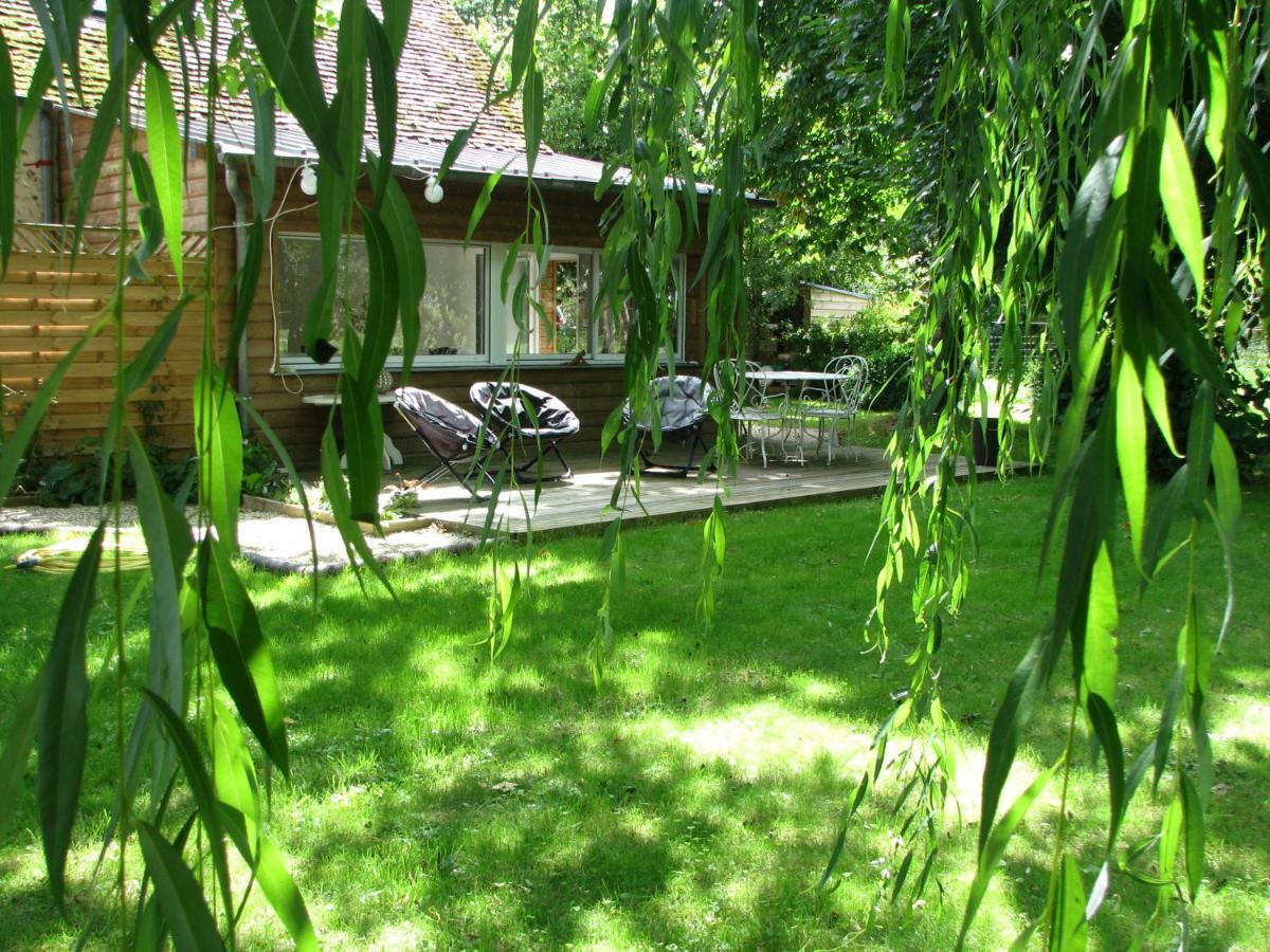 Tante Pim Neuilly-sur-Eure Exterior foto