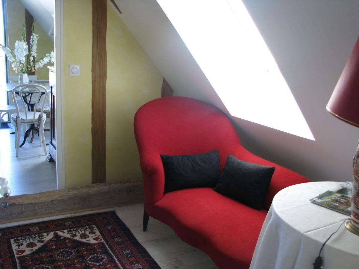 Tante Pim Neuilly-sur-Eure Exterior foto