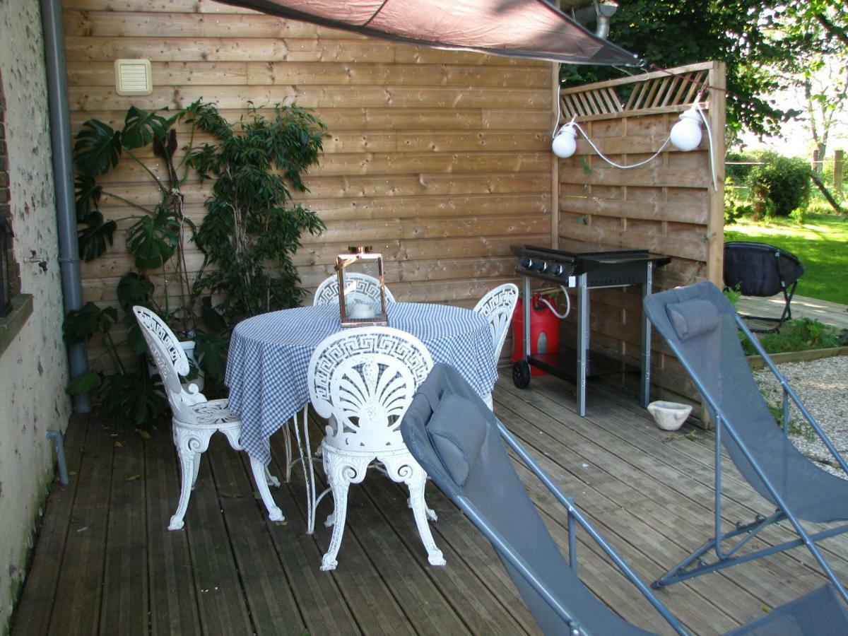 Tante Pim Neuilly-sur-Eure Exterior foto
