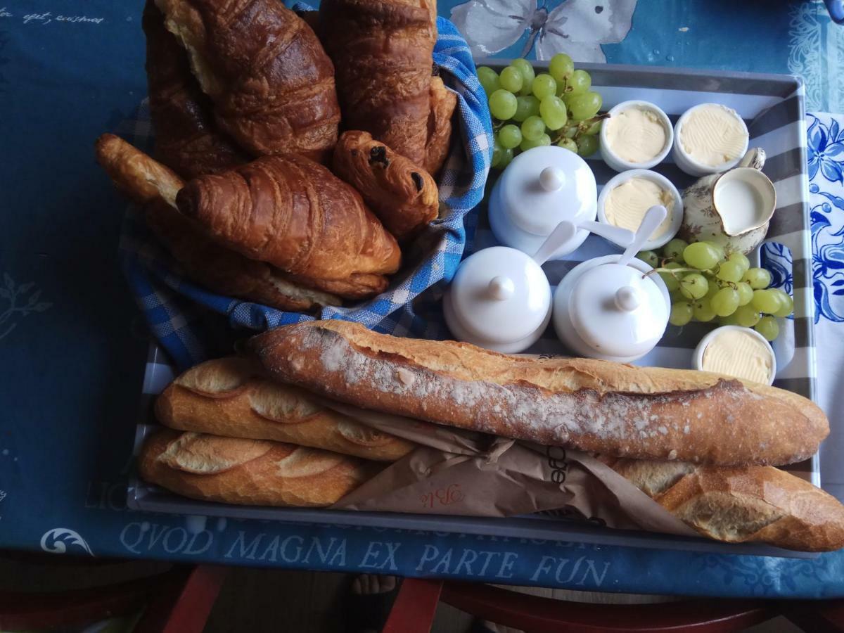 Tante Pim Neuilly-sur-Eure Exterior foto